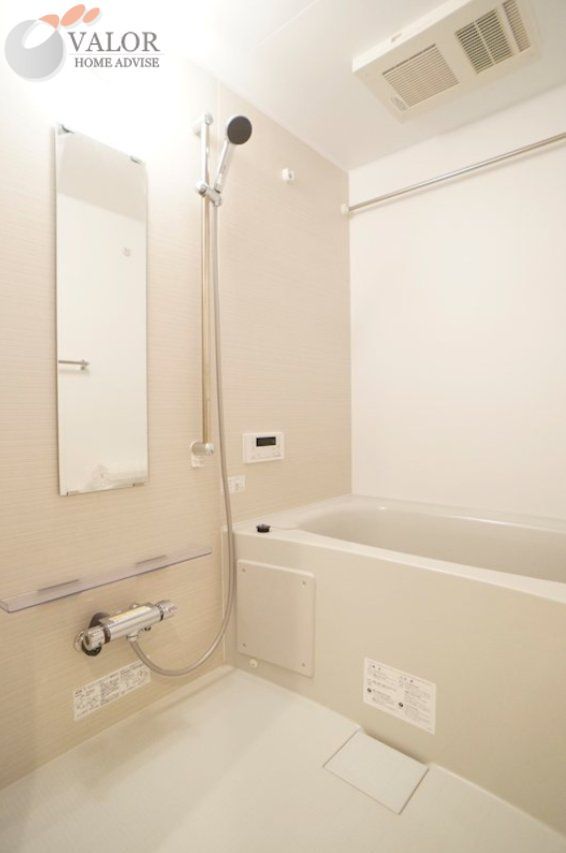 バス・シャワールーム　バス