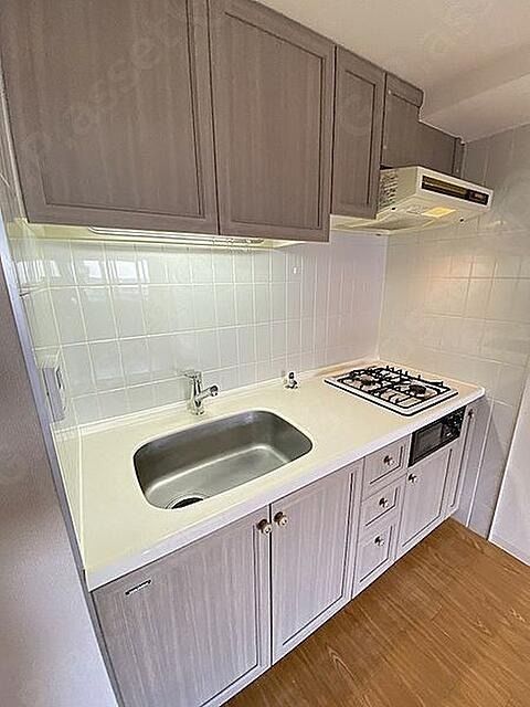 キッチン　（別タイプ参考写真）藤和シティスクエア練馬　練馬区練馬３