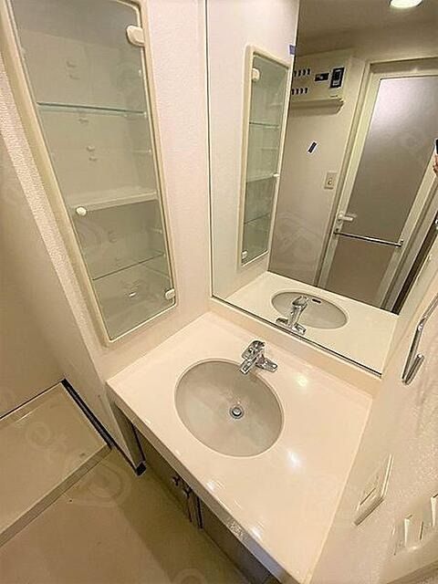 洗面設備　（別タイプ参考写真）藤和シティスクエア練馬　練馬区練馬３