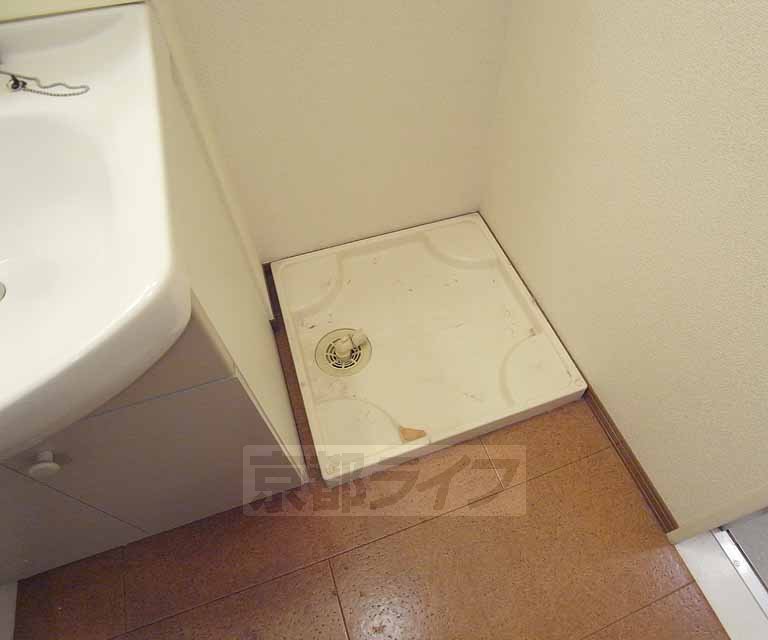 その他設備　便利な洗濯機置き場も完備しております！