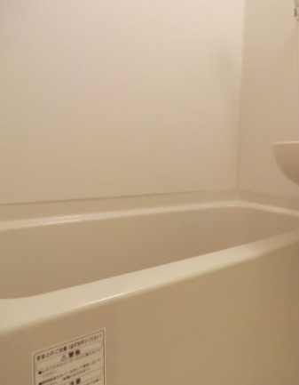 バス・シャワールーム　※別部屋参考写真