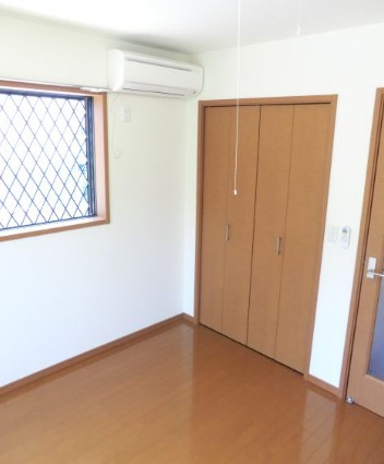 居室・リビング　※別部屋参考写真