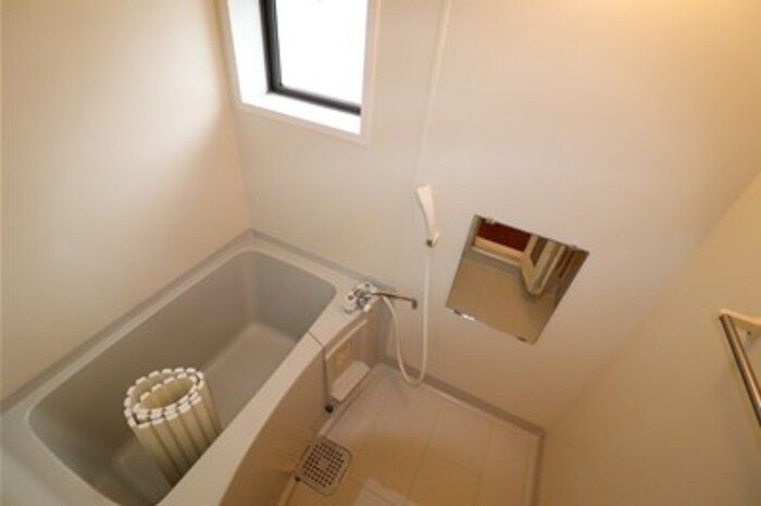 バス・シャワールーム　同型イメージ