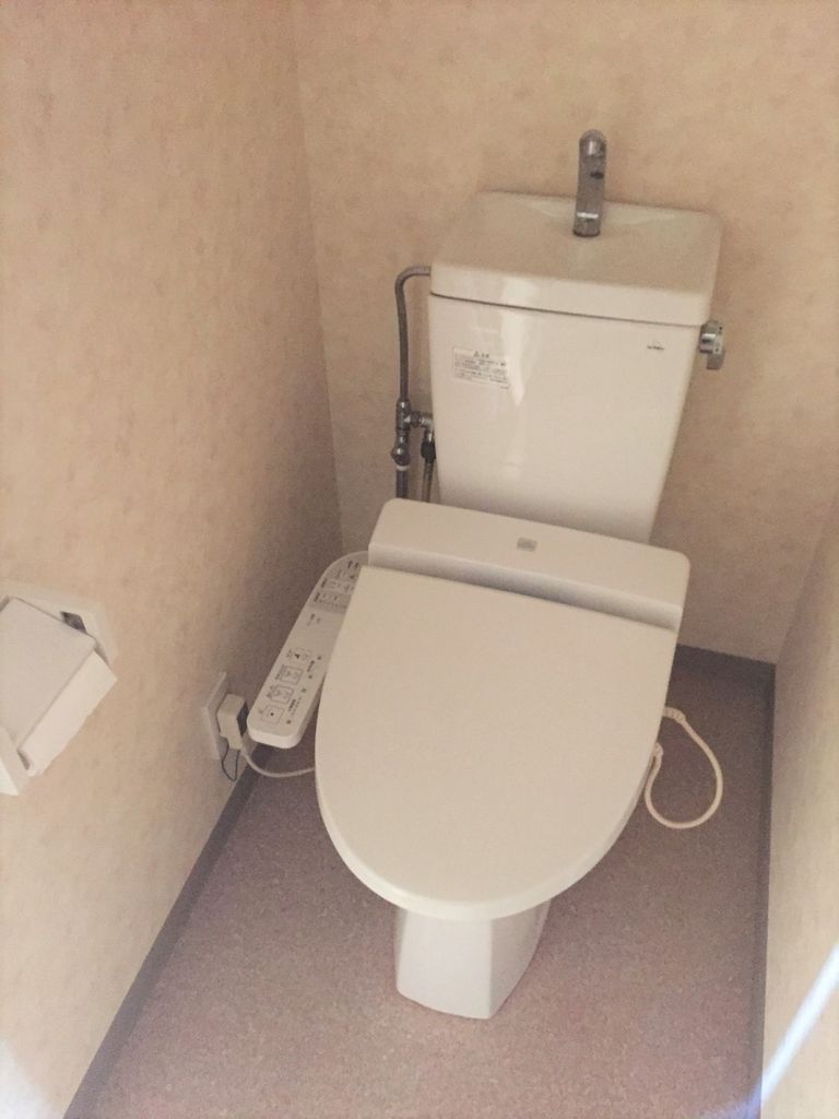 トイレ　トイレ