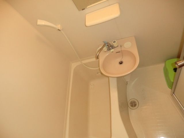 バス・シャワールーム　浴室