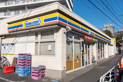 コンビニ　ミニストップ 福通越中島店（コンビニ）まで496m