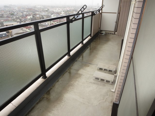 バルコニー　写真は902号室、参考写真になります