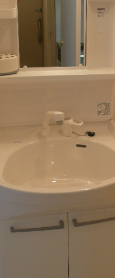 洗面設備　※別部屋写真参照