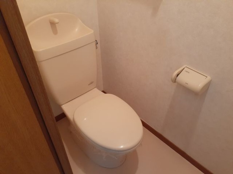 トイレ　図面と現状に相違がある場合には現状を優先