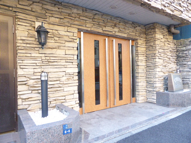 エントランス　エントランス