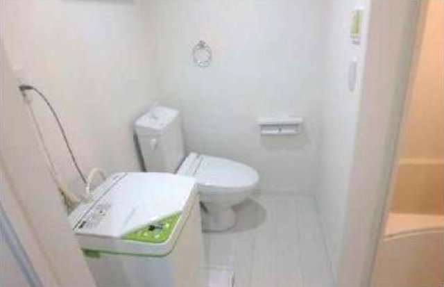 トイレ　敷金礼金ゼロ☆家具付き☆