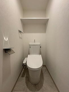 トイレ　嬉しい温水洗浄便座♪