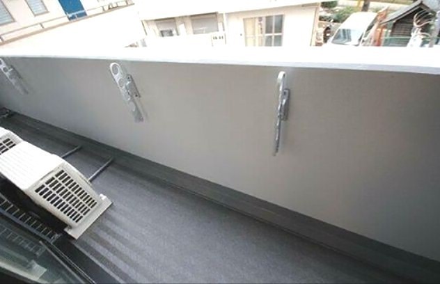 バルコニー　※同仕様写真