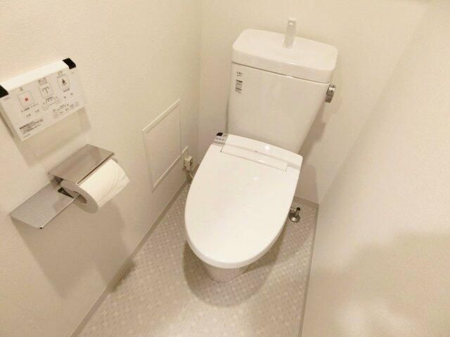 トイレ　コンパクトで使いやすいトイレです