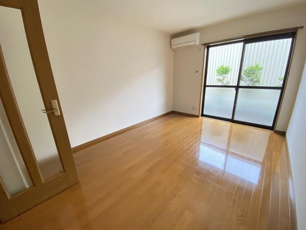 居室・リビング　洋室７．６２帖です！