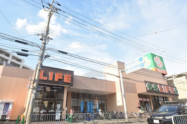 スーパー　ライフ　豊津店（スーパー）まで888m