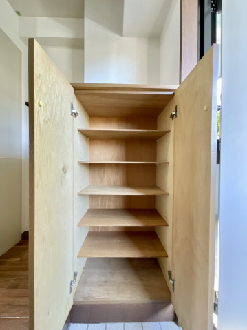 収納　同物件別号室