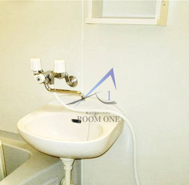 洗面設備　洗面台です。