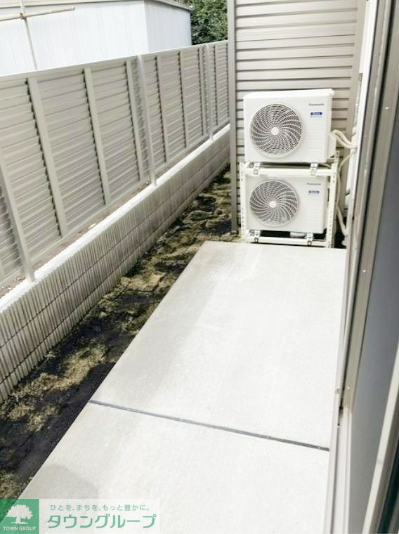 バルコニー　庭