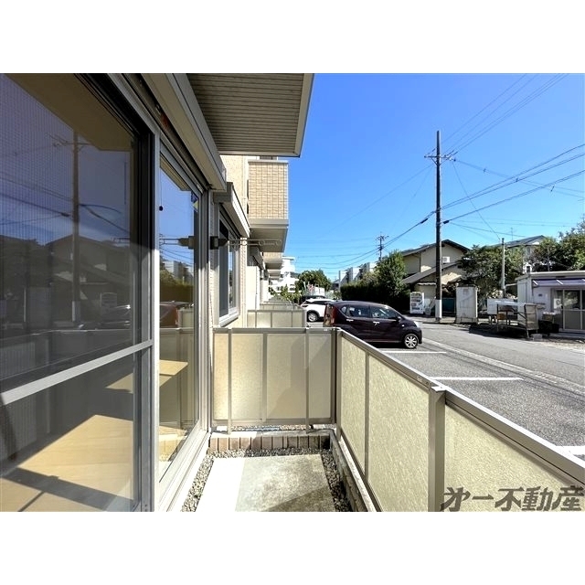 バルコニー　バルコニー