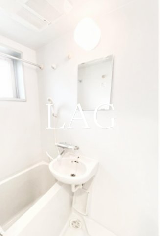 洗面設備　洗面台です。