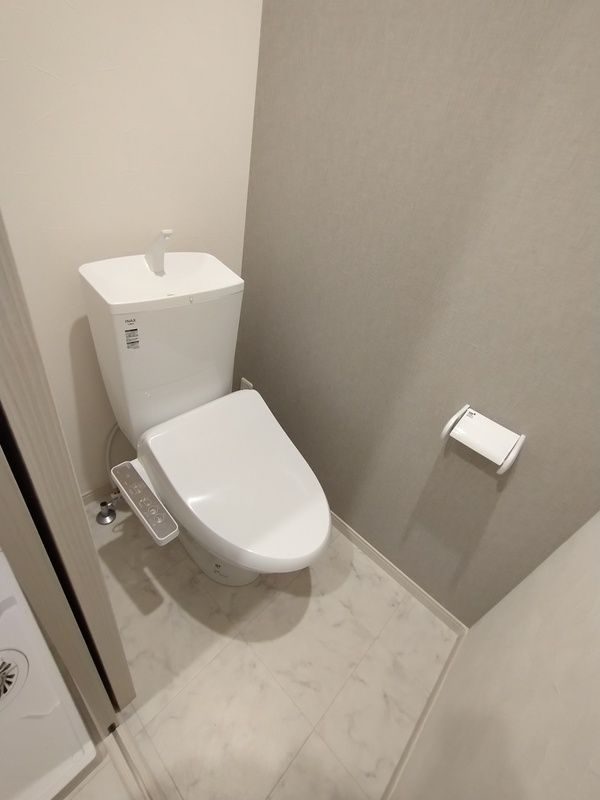 トイレ　別部屋参照写真