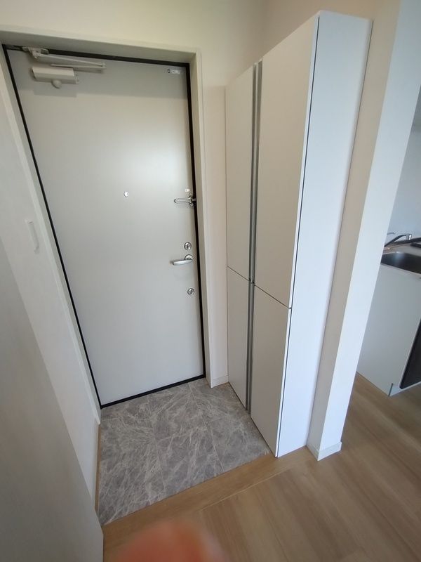 玄関　別部屋参照写真