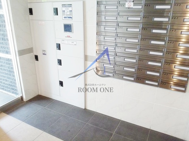 その他共有部分　宅配ボックスと集合ポストです。