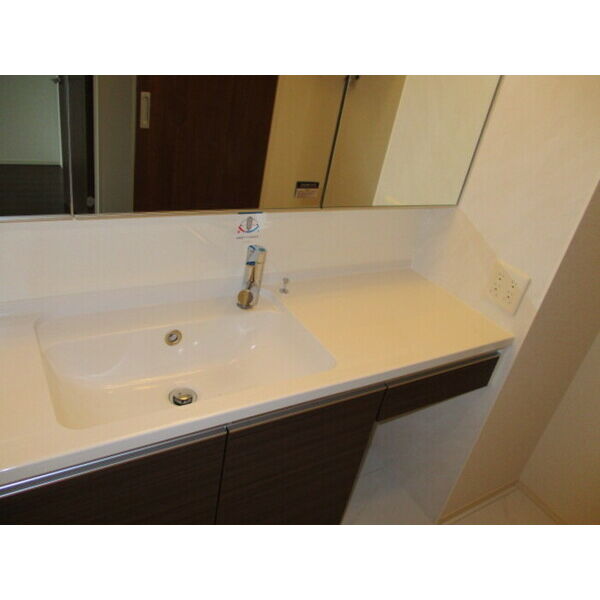 洗面設備　洗髪洗面化粧台