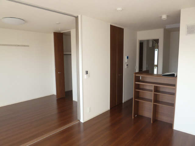 居室・リビング　モニター付インターホン