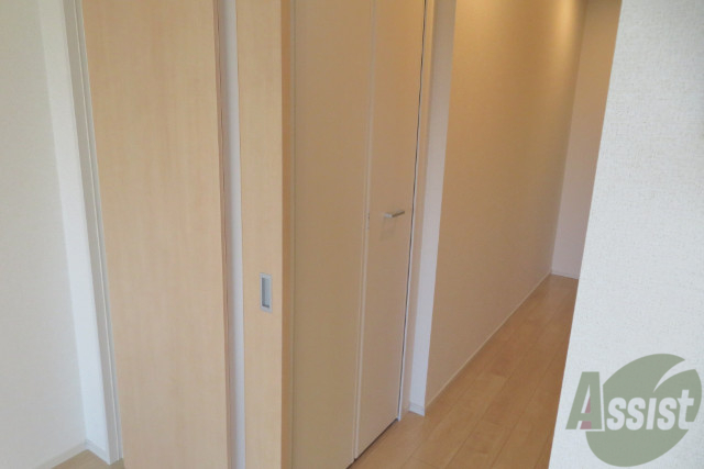 収納　廊下には、クローゼットが付いています！！