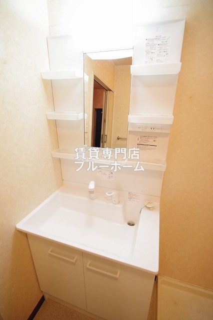 洗面設備　独立洗面台あります！