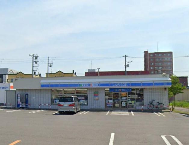 コンビニ　ローソン札幌北３６東一丁目店（コンビニ）まで492m