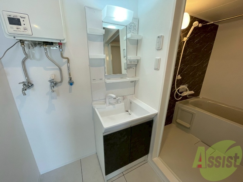 洗面設備　シャンプードレッサーで身支度もラクラクです！