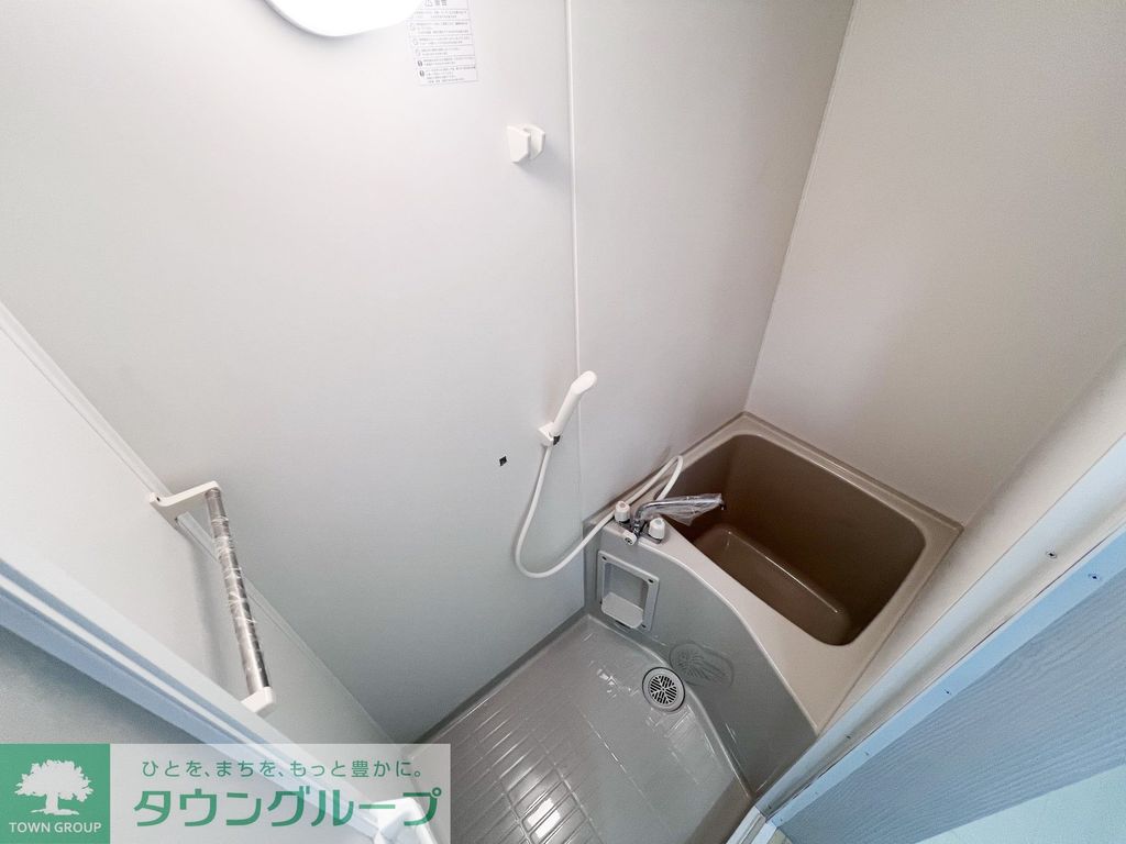 バス・シャワールーム　バス