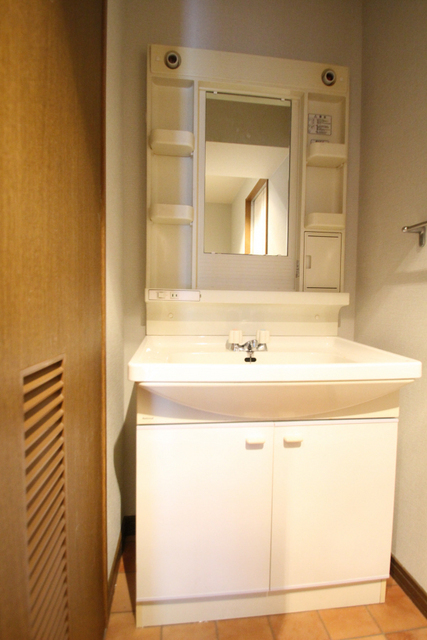 洗面設備　※別部屋の参考写真の為、原状優先です。