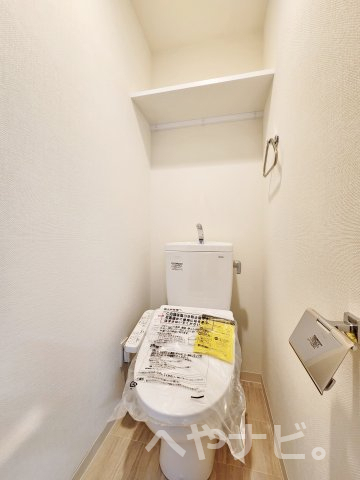 トイレ　※別号室写真です。