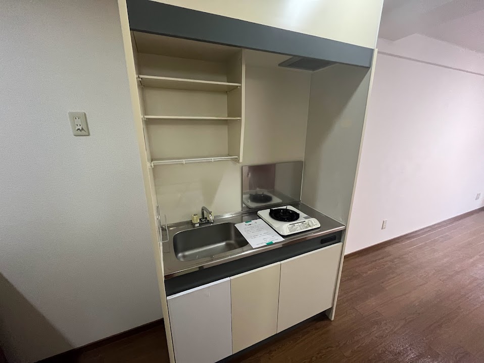 キッチン　※同建物の別のお部屋の写真です。