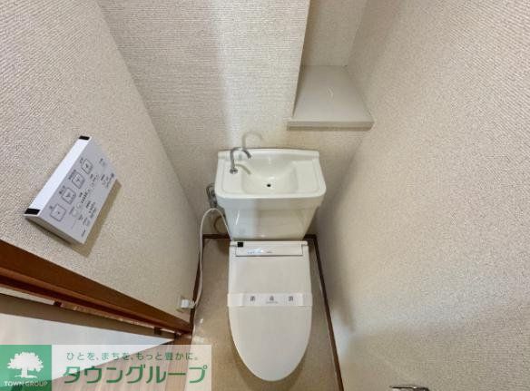 トイレ　トイレ