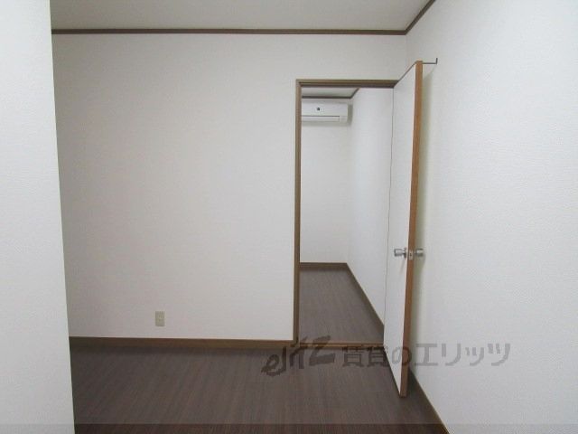 居室・リビング　居室