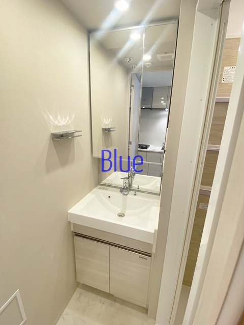 洗面設備　同仕様