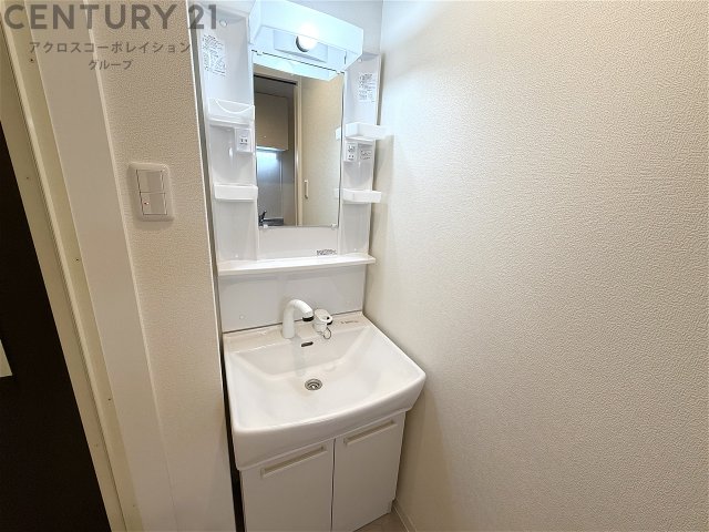 洗面設備　独立洗面台です☆