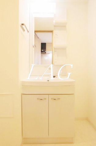 洗面設備　洗面台です。