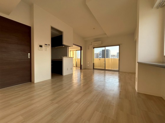 居室・リビング　※別部屋の写真です