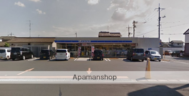 コンビニ　ローソン（コンビニ）まで527m