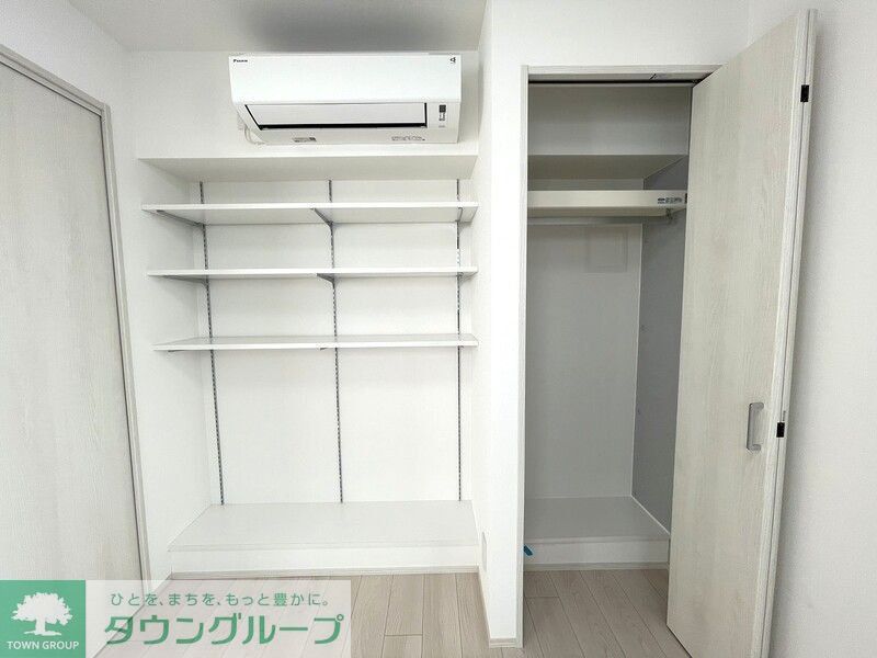 収納　※室内写真は401号室となります※