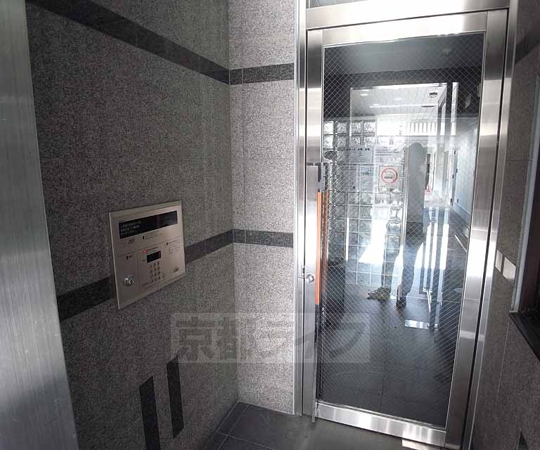 セキュリティ　オートロック付です。