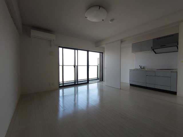 居室・リビング　別部屋の参考写真となります