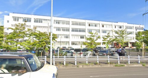 高校・高専　北海道登別青嶺高校（高校・高専）まで987m