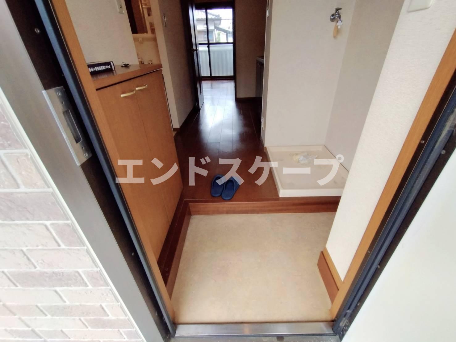 玄関　高崎、前橋のお部屋探しはエンドスケープまで！お客様の理想お聞